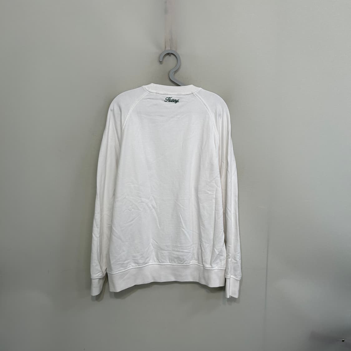 헤지스 2022 남성 맨투맨 100 상품이미지3