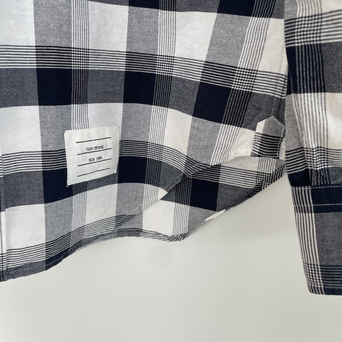 톰브라운 4선 완장 옥스포드 체크 셔츠 상품이미지4