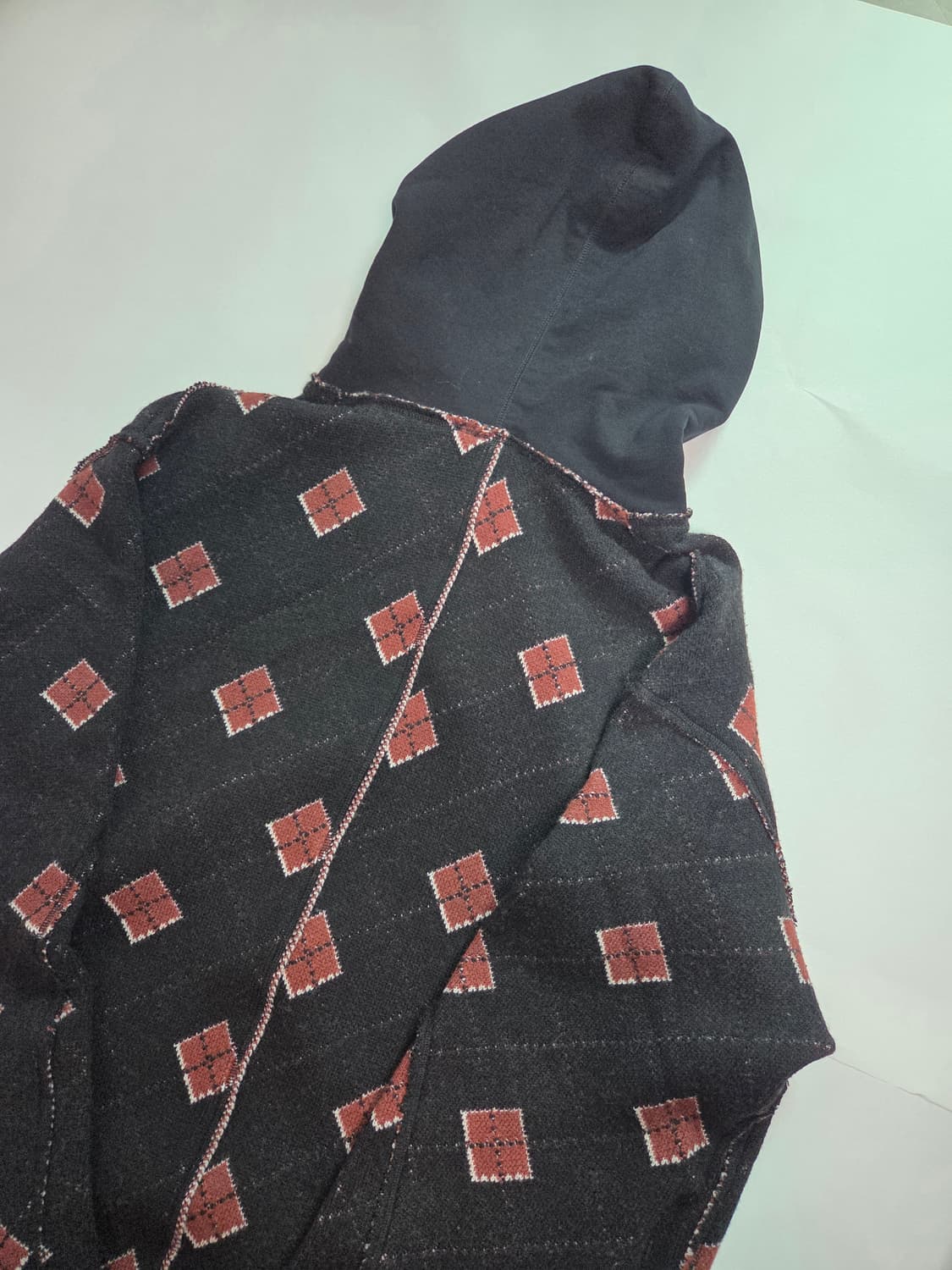 [L] 조던 루카 JORDANLUCA jaded 후드 니트 상품이미지5