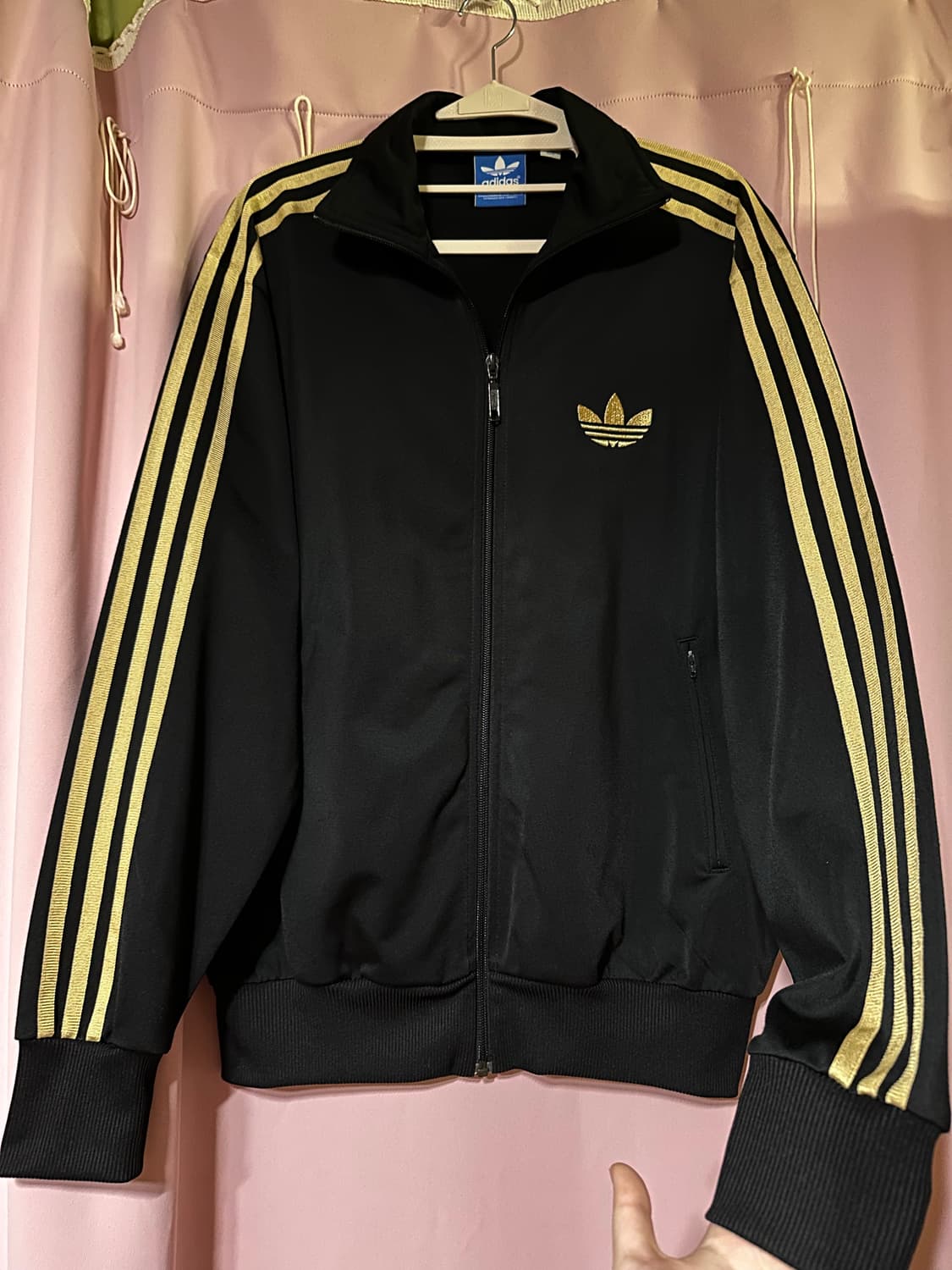 아디다스져지 아디다스 파이어버드 트랙탑 아디다스 검골 블랙 골드 대장 상품이미지2