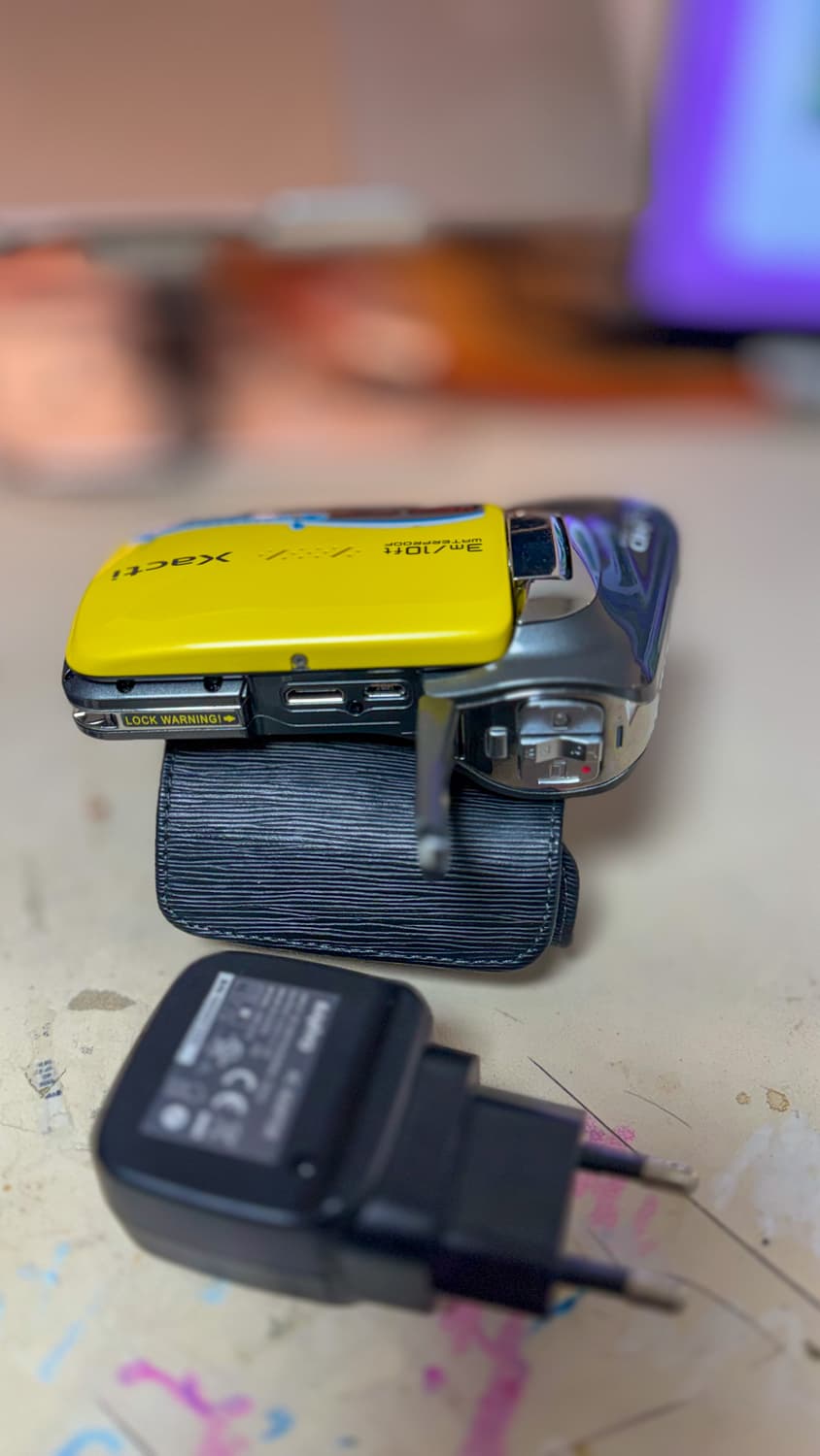 뉴진스 산요 작티 VPC-CG10 올정품(베터리.충전기.선.케이스) 상품이미지4