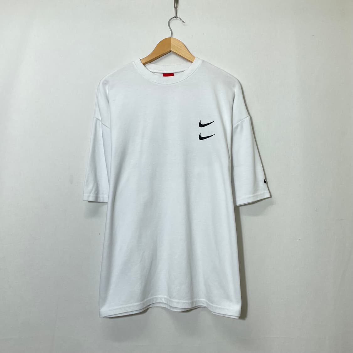 나이키 더블스우시 반팔 2XL  상품이미지4