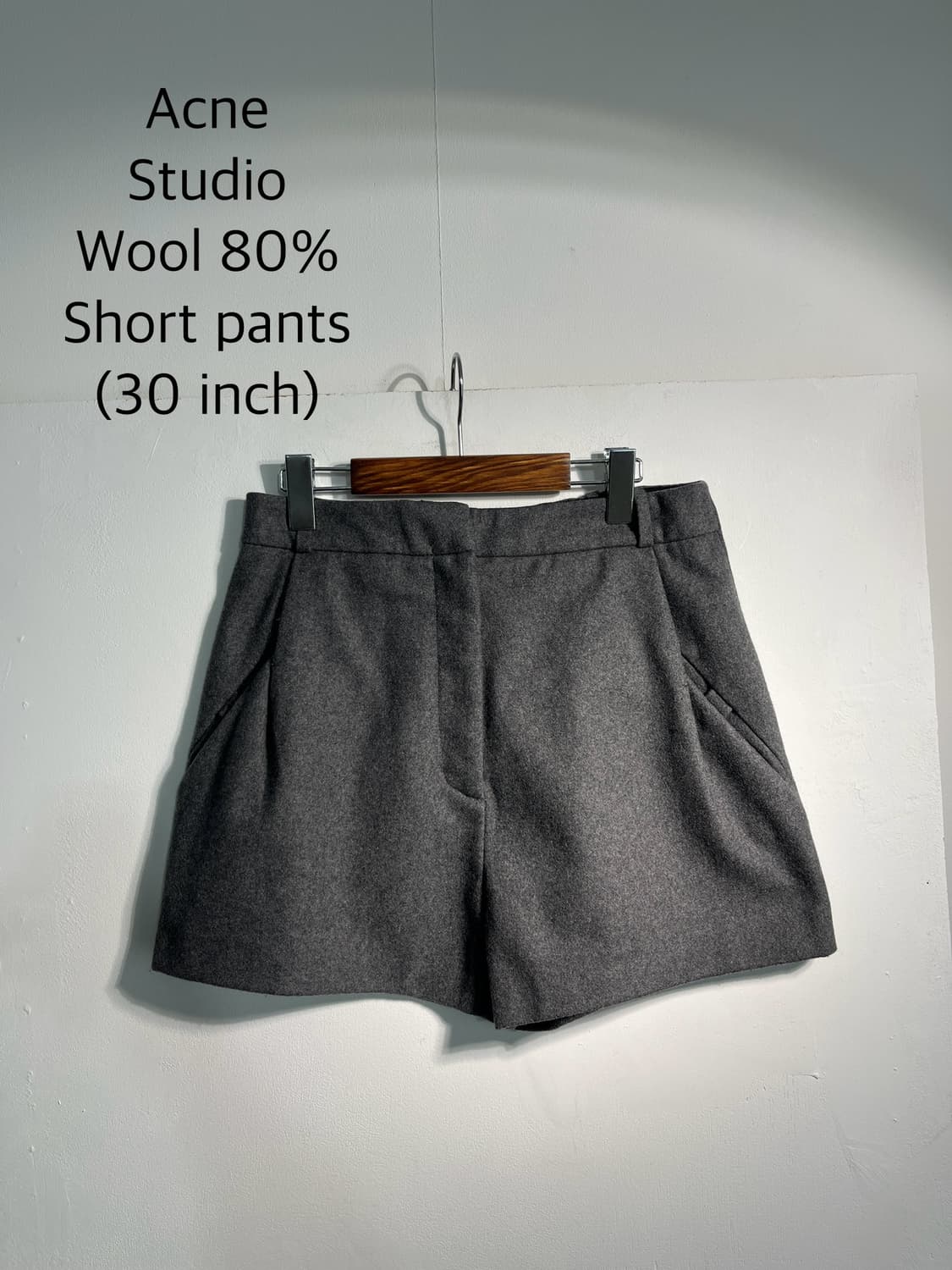 Acne studio 아크네 스튜디오 울 숏팬츠 (30인치) 상품이미지1