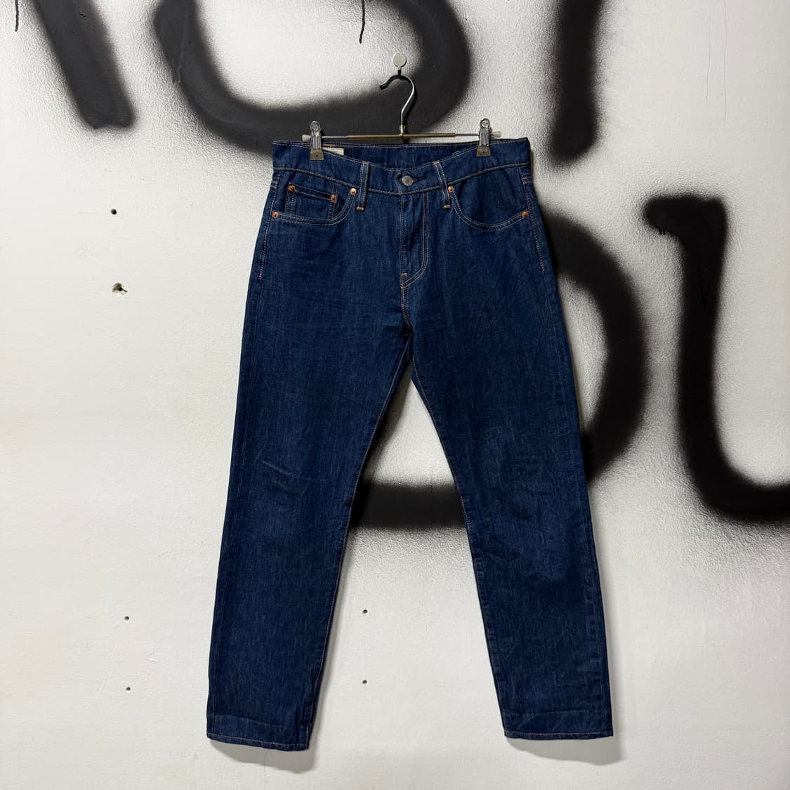 리바이스 오리지널 프리미엄 502 레더탭 데님 팬츠 상품이미지1