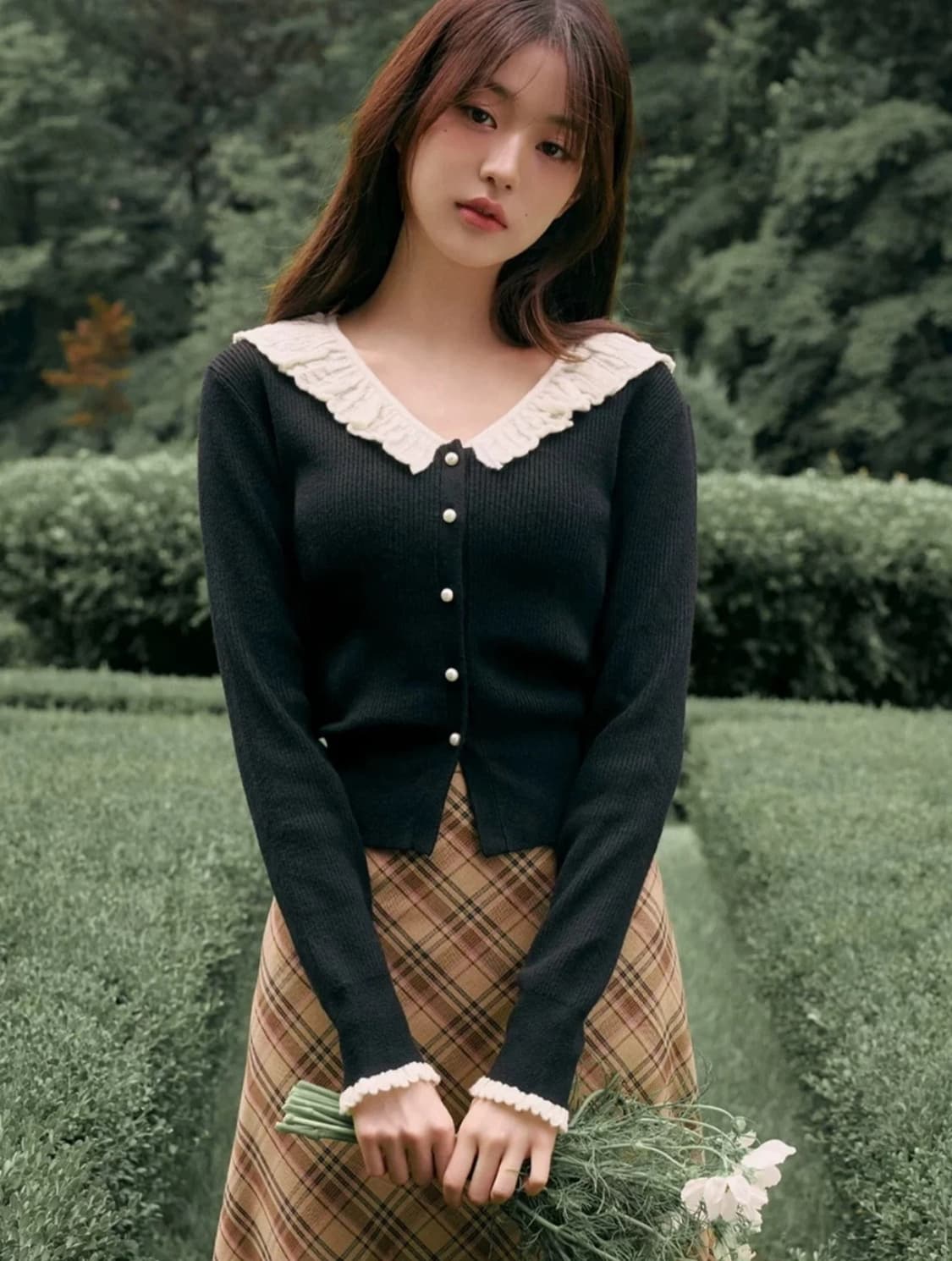 로라로라 장원영 프릴 가디건 상품이미지1