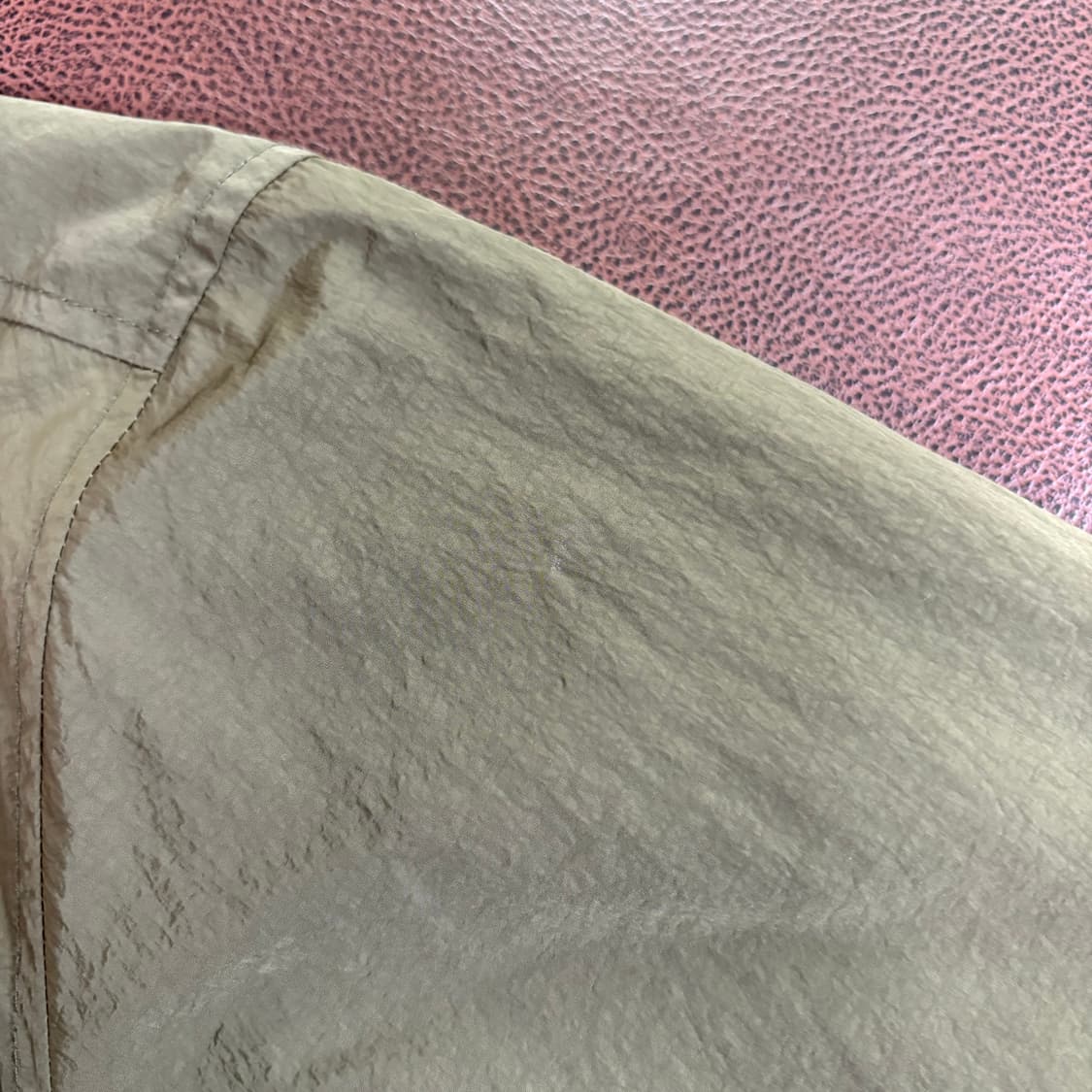 유니클로 JW앤더슨 패디드 블루종 올리브 상품이미지6