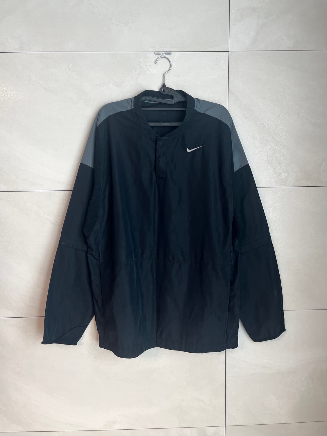 나이키 스우시 바람막이  상품이미지1