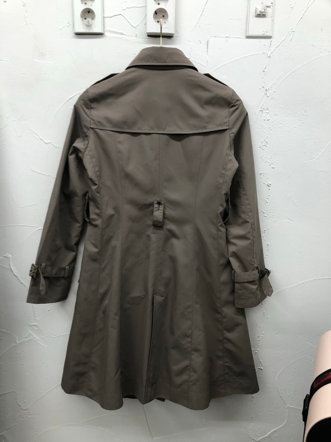 아츠로 타마야 프릴 코트 상품이미지2