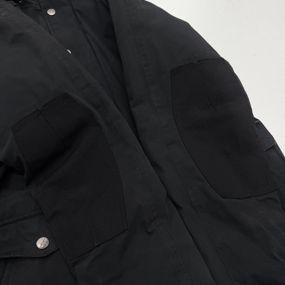 칼하트 WIP 가죽패치 트래퍼 파카 상품이미지7