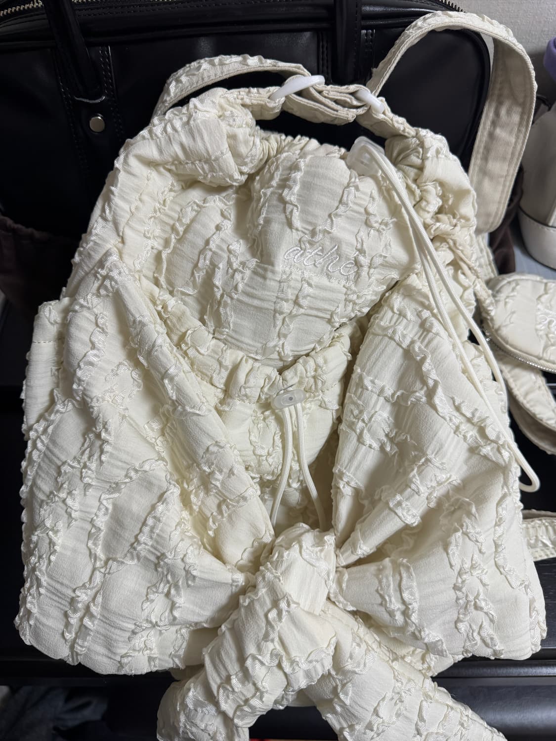 아떼 바네사브루노 리본 백팩 상품이미지2