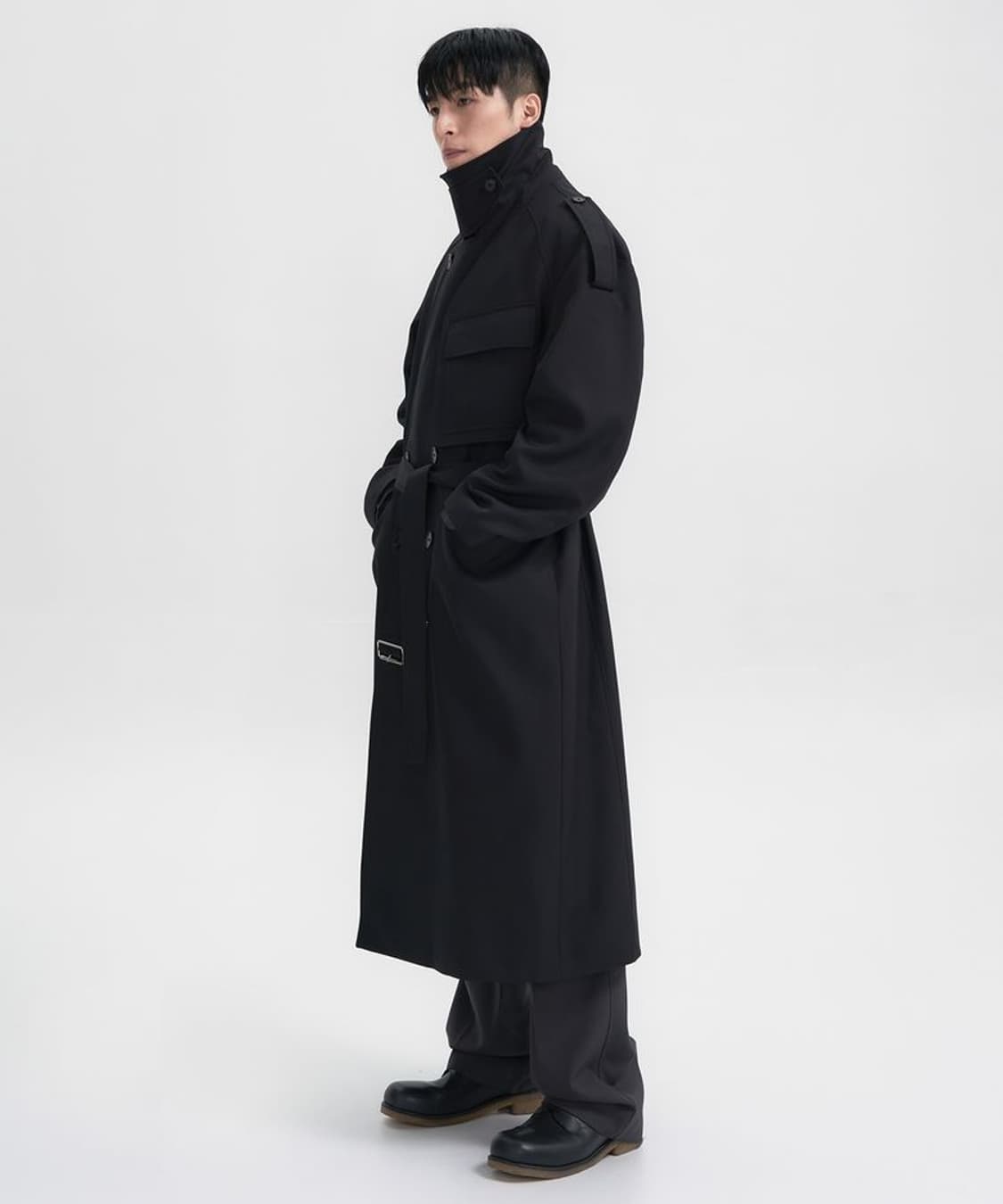 인사일런스 SASAKI 더블 포켓 트렌치 코트 BLACK 상품이미지1