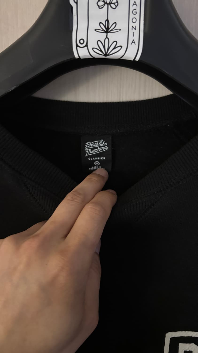 [xl]데우스 엑스 마키나 서울 어드레스 크루넥 블랙 상품이미지5