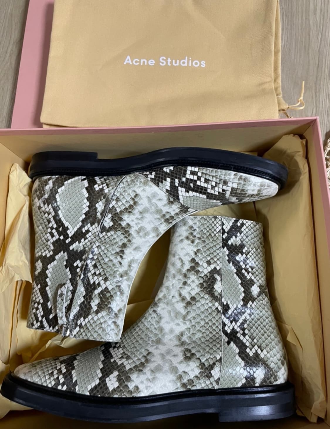 아크네스튜디오 파이톤 부츠 40 상품이미지3