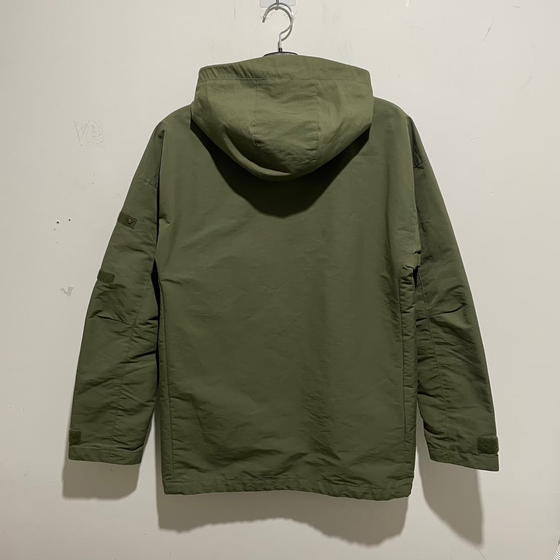 아디다스 포켓 바람막이 상품이미지2