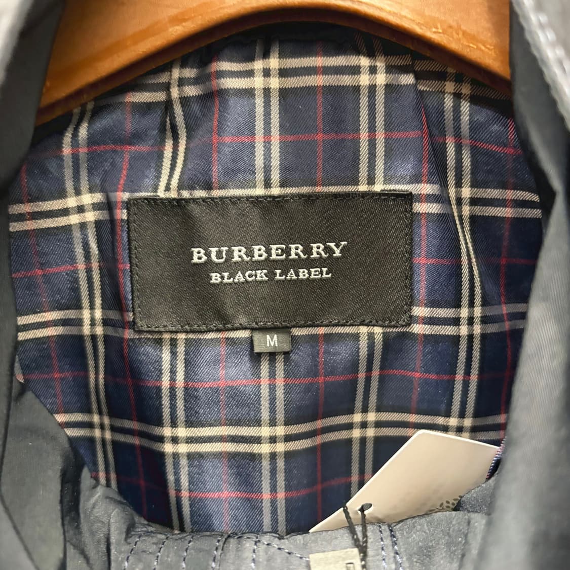 버버리 블랙라벨 필드 자켓 플랩 패치 포켓 스탠드 칼라 디테일 네이비 상품이미지7