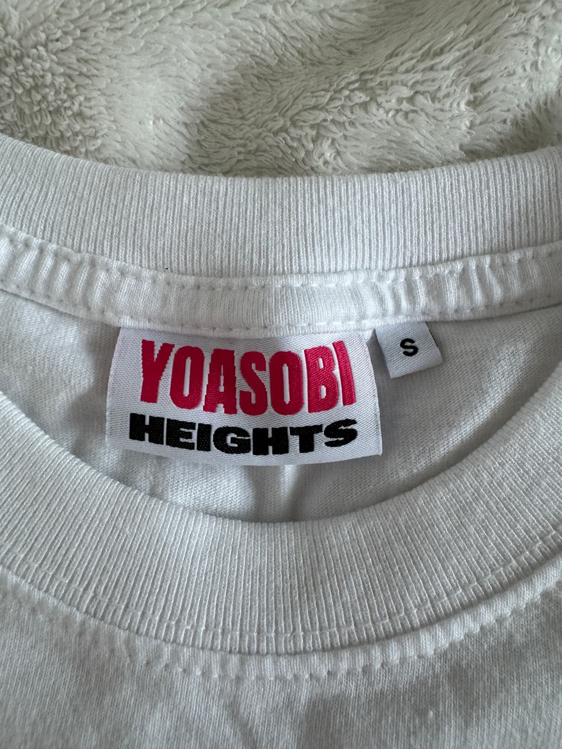 하이츠X요아소비 티셔츠 상품이미지3