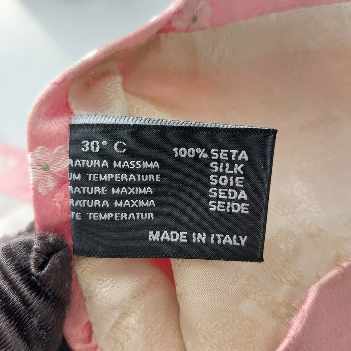 베르사체 실크 플라워 자카드 넥타이 9.3cm A+~A등급 K1599
 상품이미지10