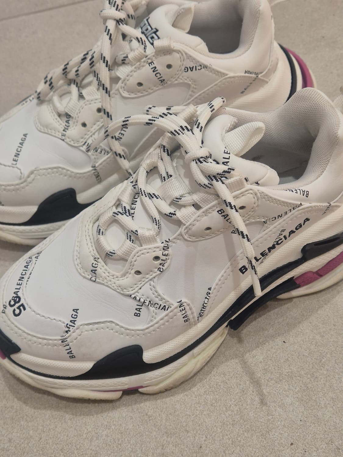 발렌시아가 트리플s 올오버 상품이미지4