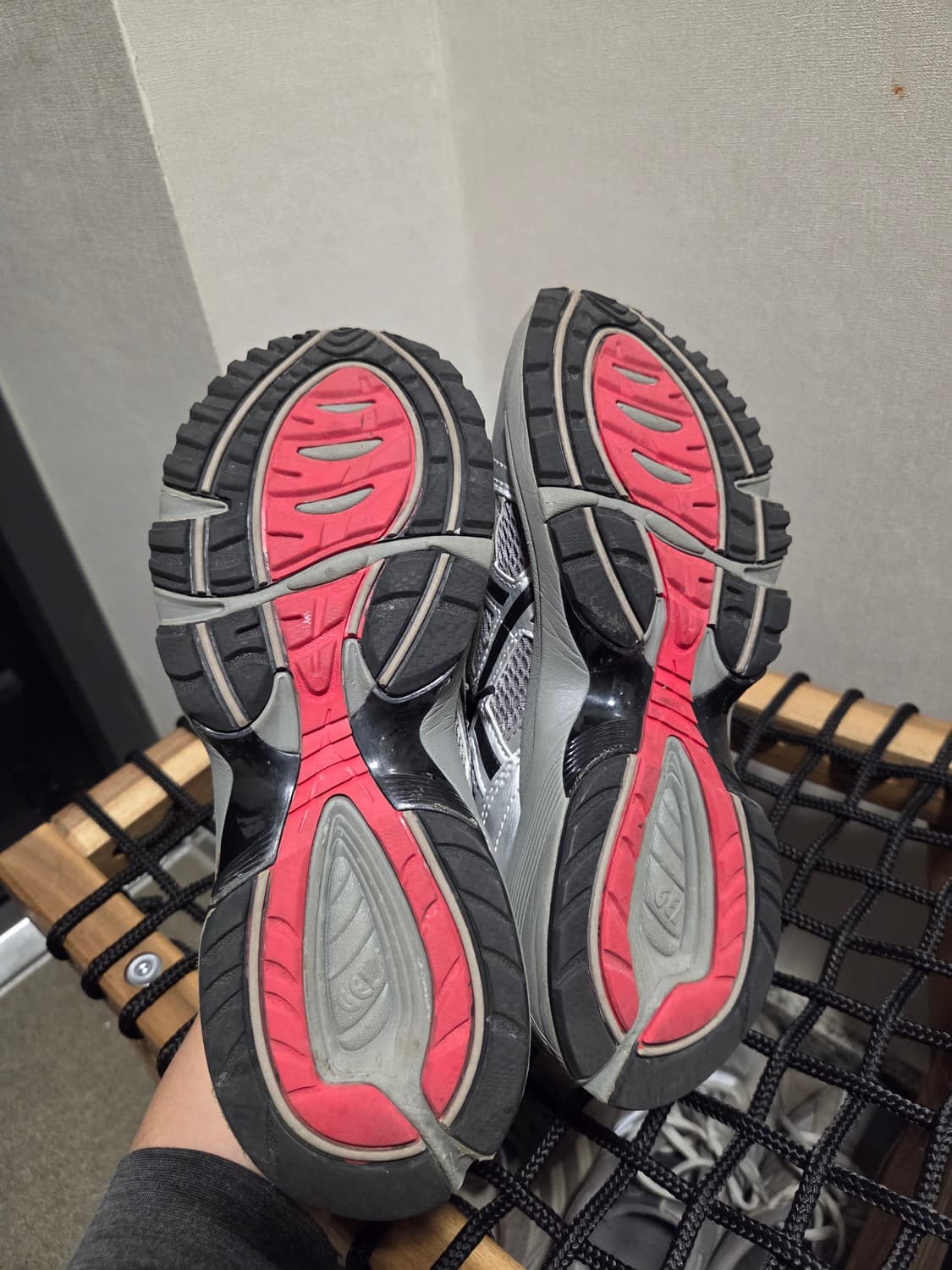 아식스 프레자 위워 젤 1090 v2 상품이미지7