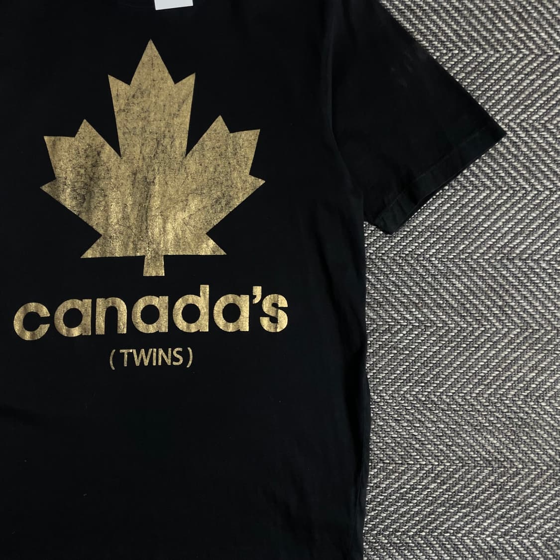 디스퀘어드 y2k 빅로고 티셔츠y 3213 상품이미지3