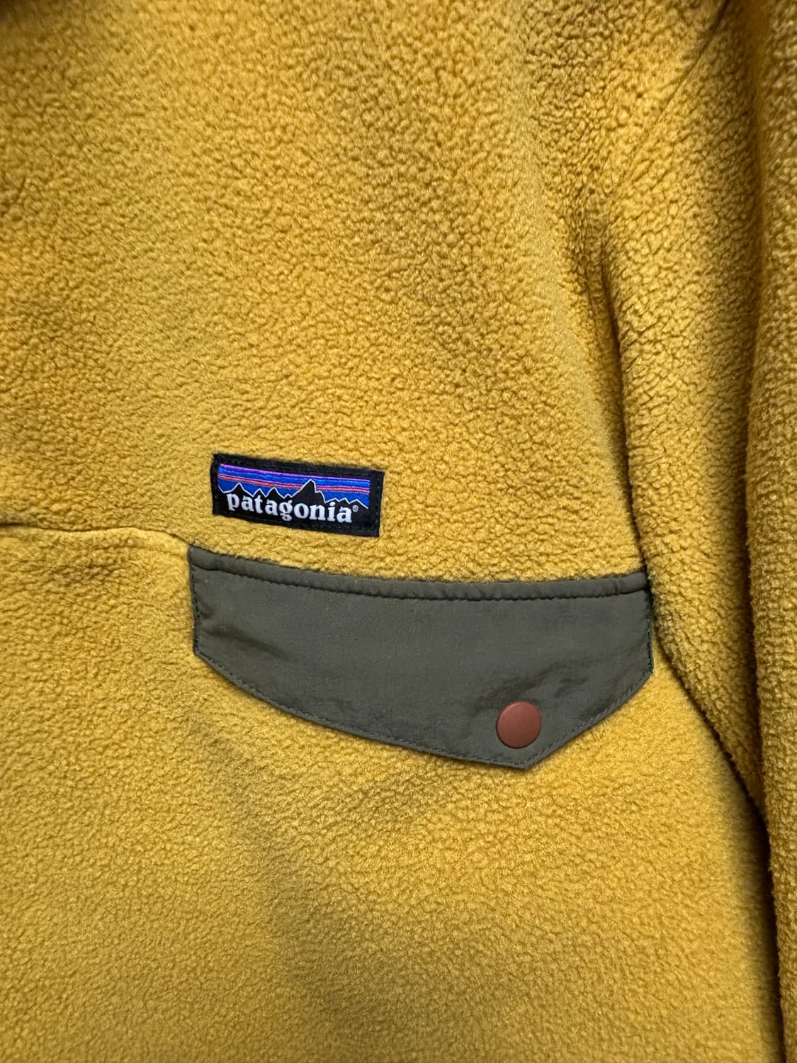 파타고니아 신칠라 케빈골드 L 상품이미지3