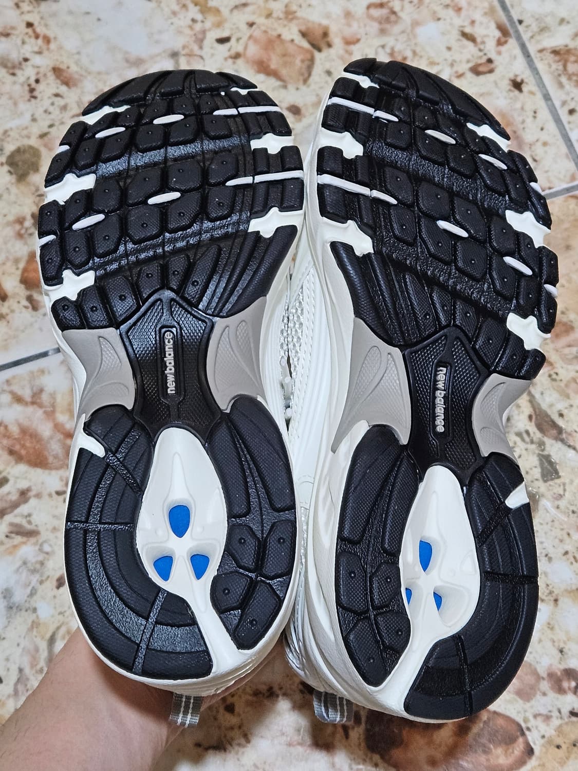 뉴발란스 530 화이트 펄 그레이 러닝화 225 상품이미지7