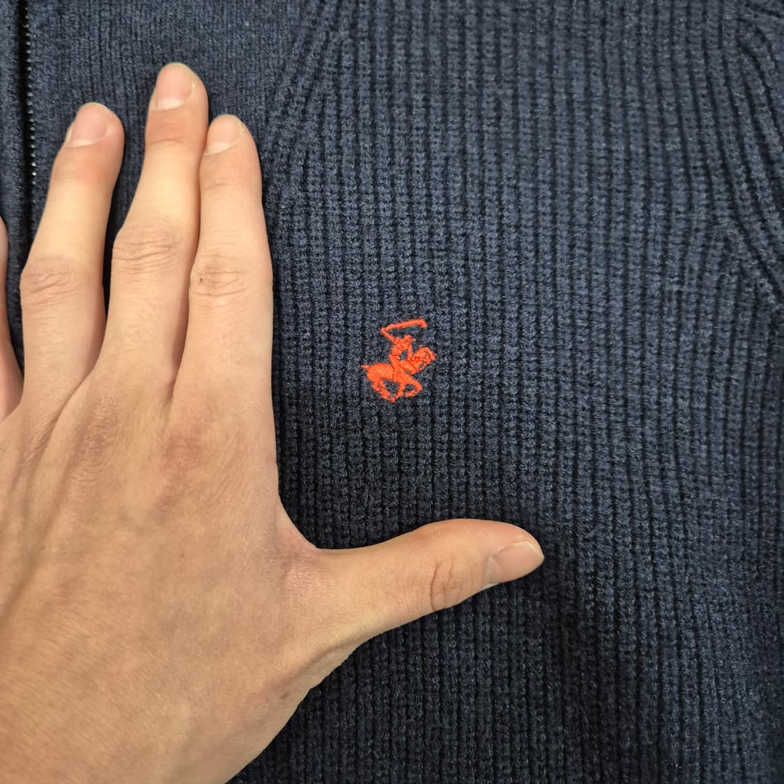 비버리힐즈폴로클럽 모직 하이넥 반집업 니트 L(100) 상품이미지4