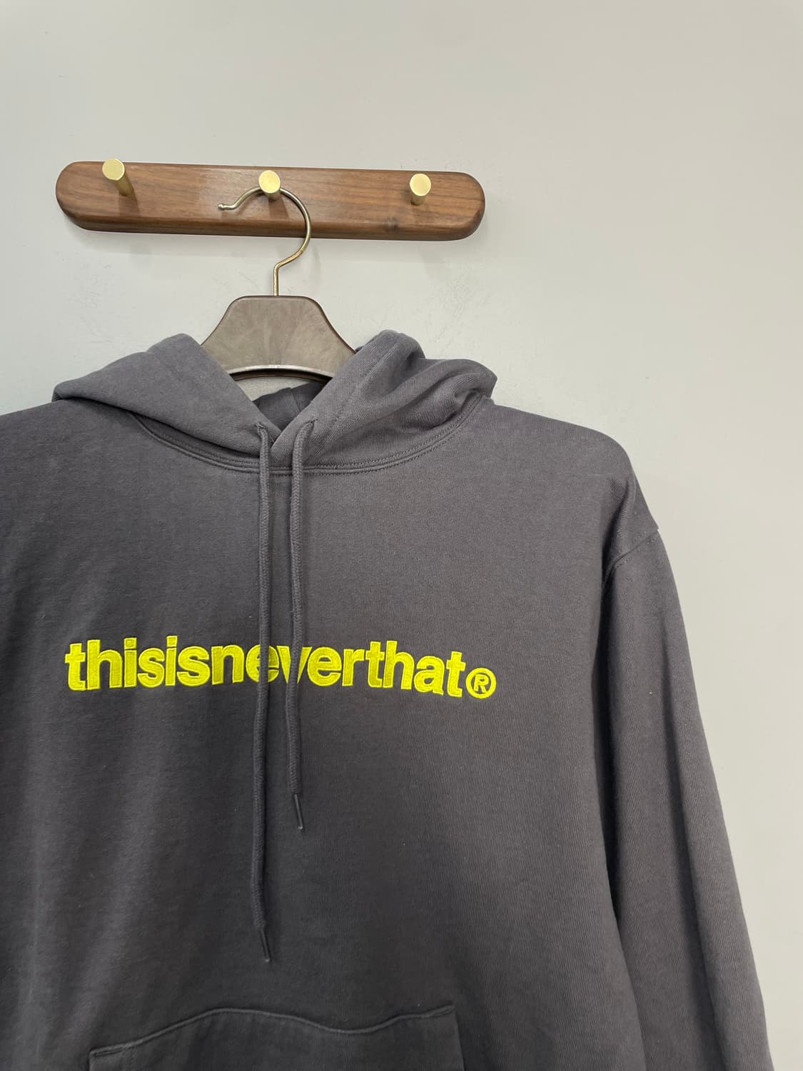 디스이즈네버댓 자수로고 후드티 H2151 상품이미지3