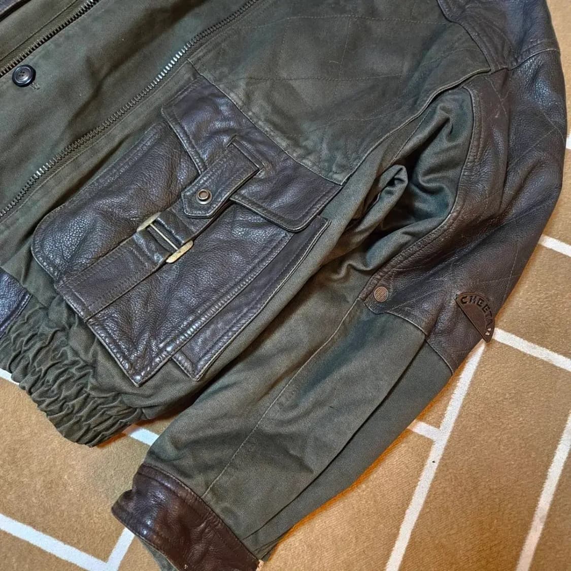 CHEETAN 90's Vintage 벨트 포켓 가죽 블럭 자켓 상품이미지4