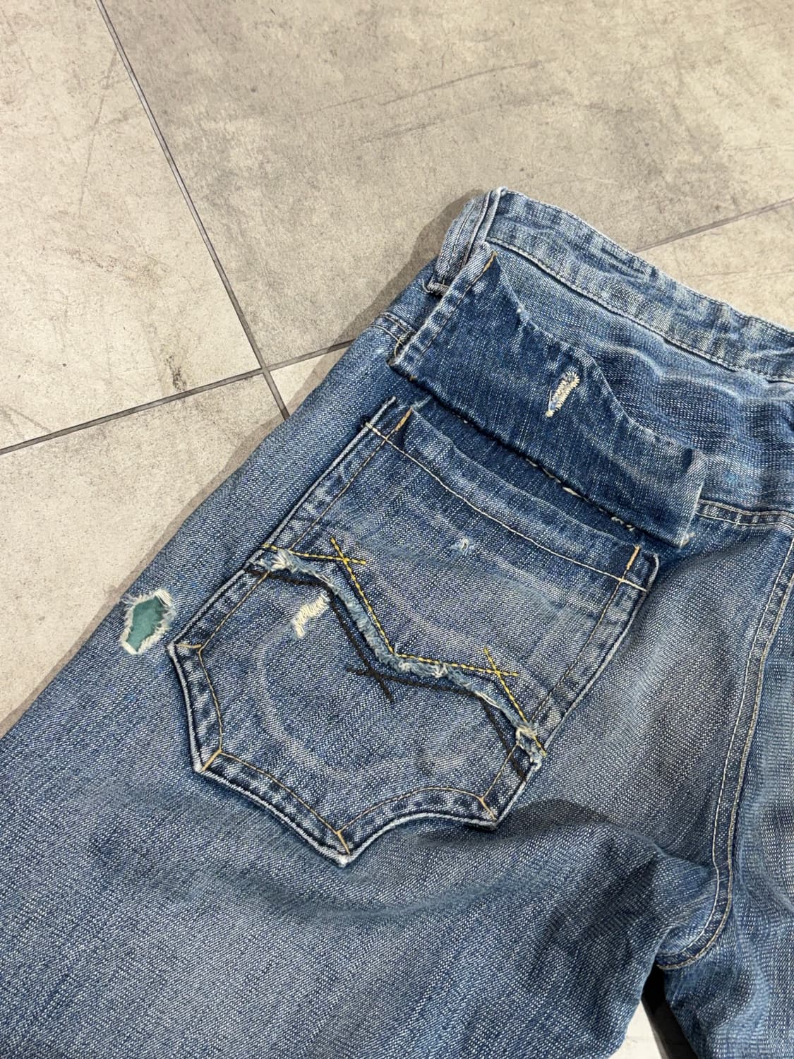 Kissmark 데미지 워싱 데님 팬츠 바지 상품이미지10