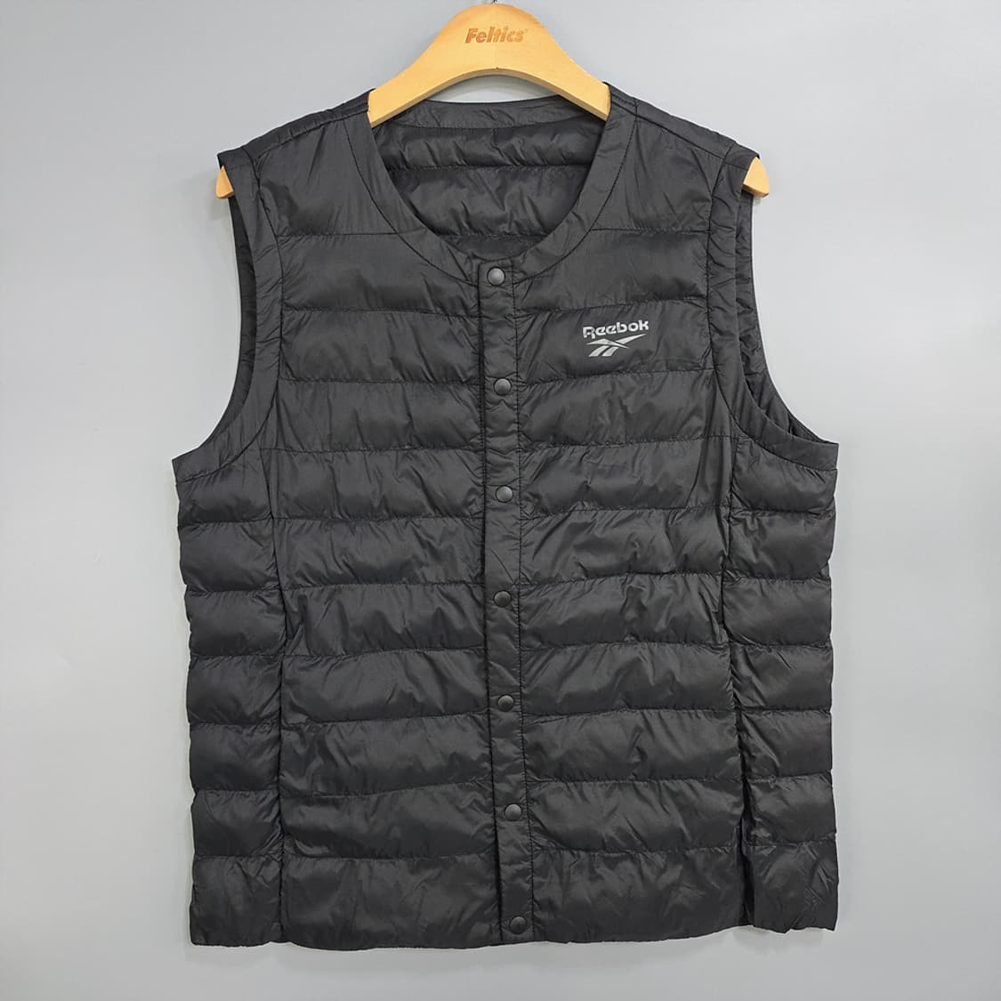 리복(Reebok) 경량 패딩 베스트 M 상품이미지1