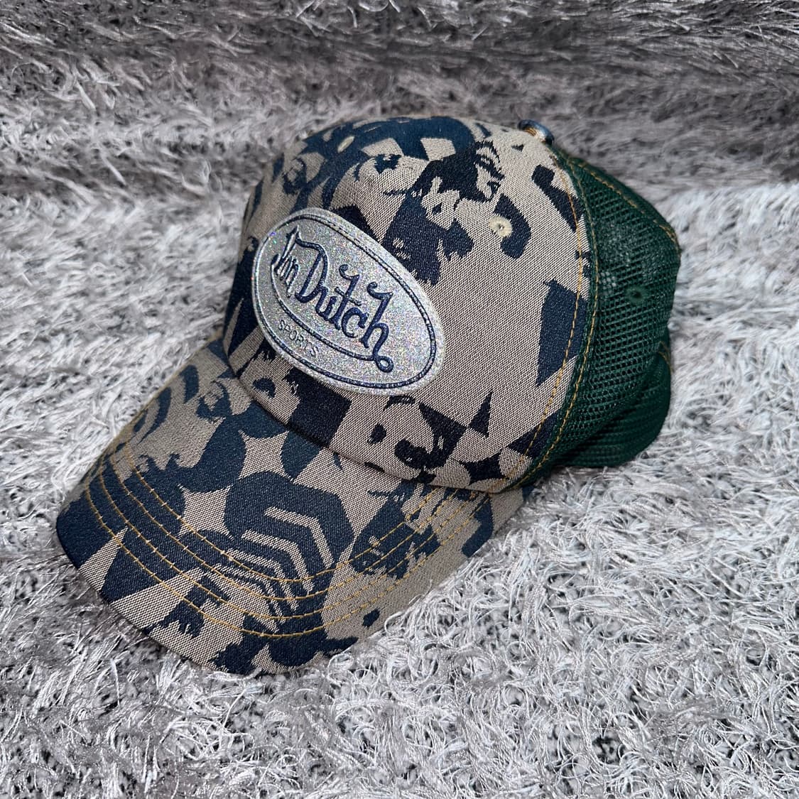 [Von Dutch] 그래픽 홀로그램 매쉬캡 상품이미지1