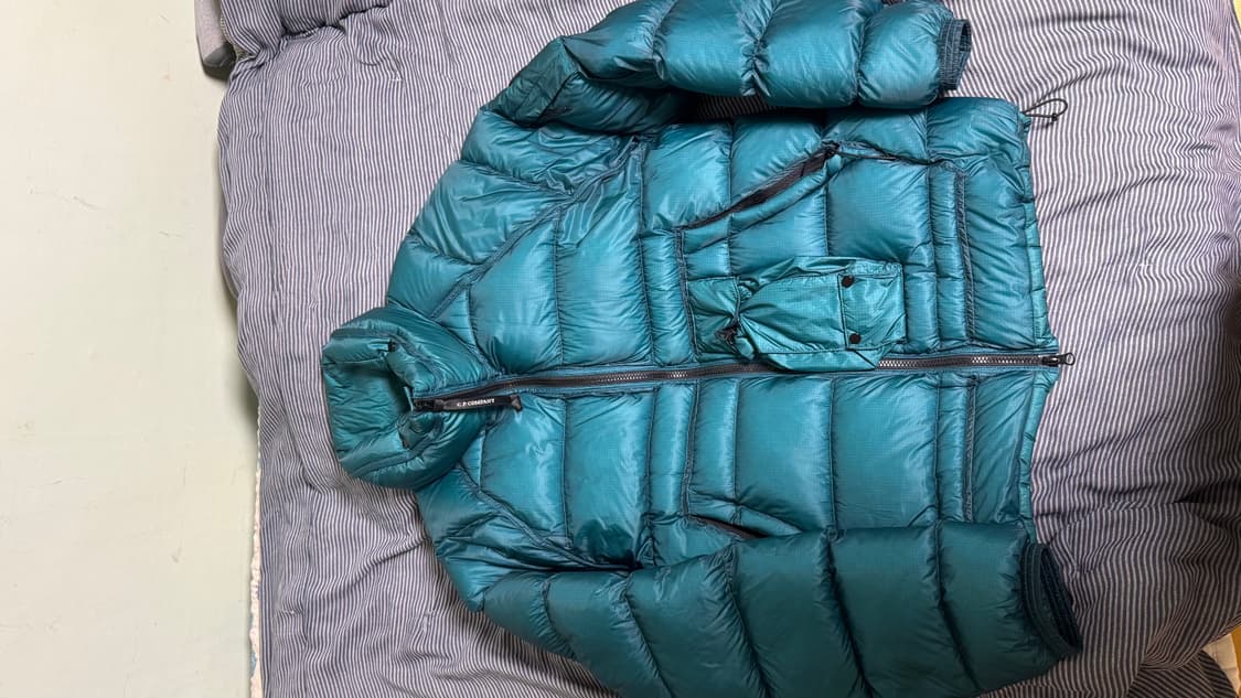 Cp컴퍼니 dd쉘 디테쳐블 패딩 상품이미지1