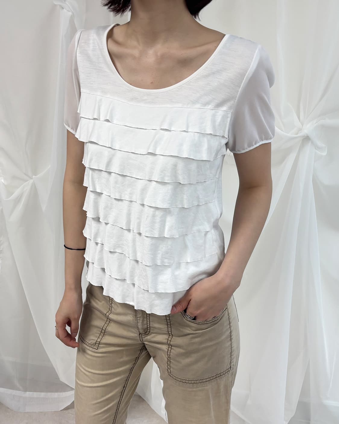 NATURAL BEAUTY tiered ruffle t-shirt 상품이미지1