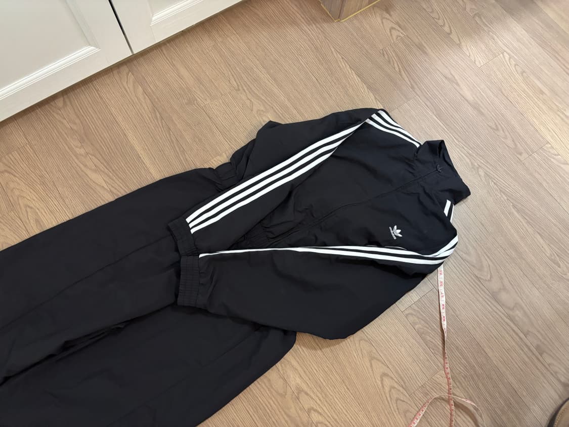 아디다스 보일러 점프수트 여성 라지 프리사이즈.사진에 실측있어요. 상품이미지3