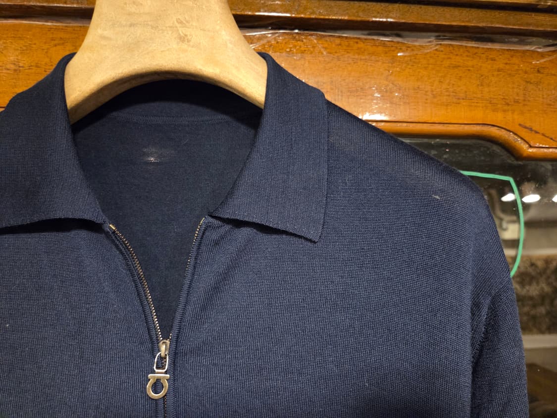 살바토레 페라가모 짚업 니트PK 상품이미지9