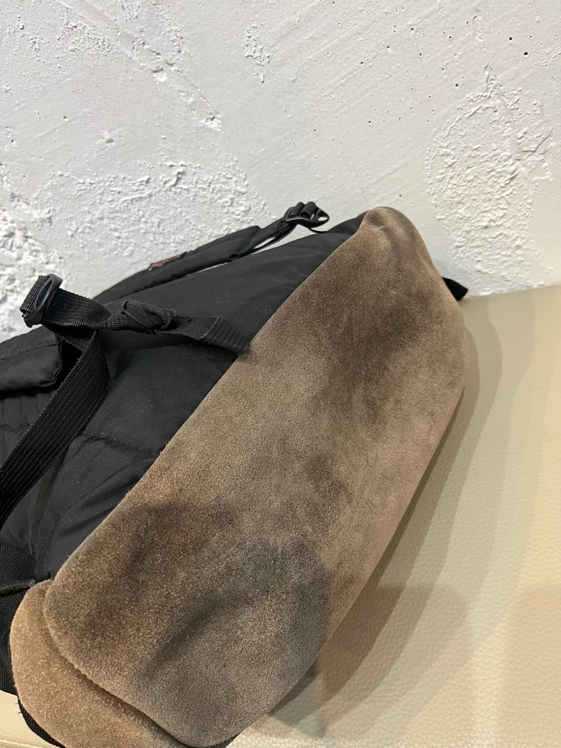 잔스포츠 스웨이드 백팩 상품이미지4