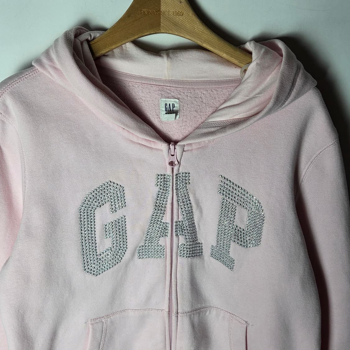 [Gap] 갭 실버자수 연핑크 후드집업 상품이미지3