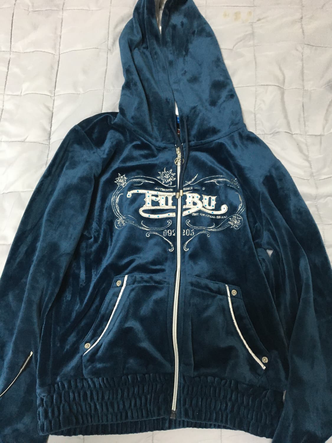 FUBU 벨벳 후드집업 상품이미지1