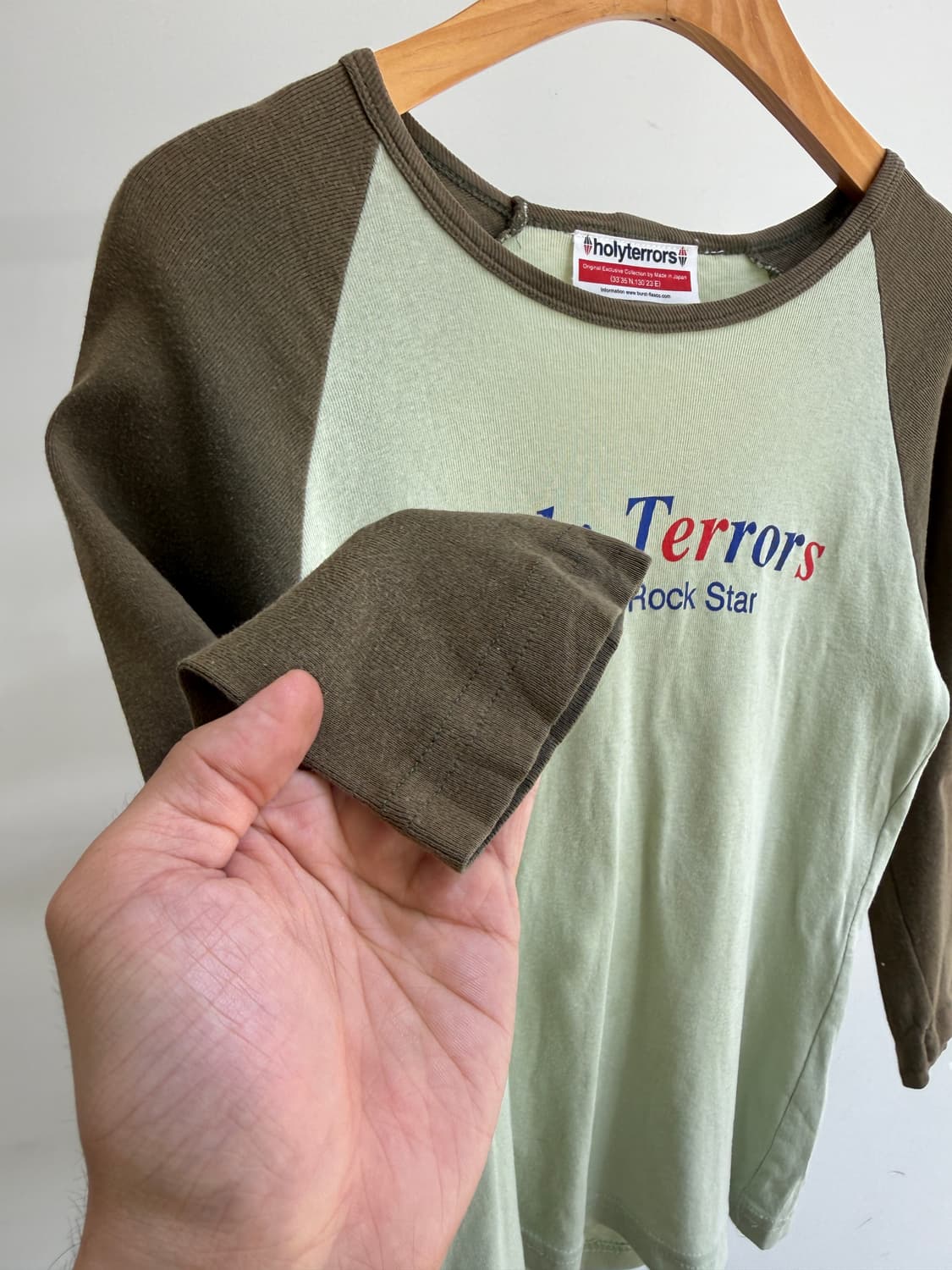 HOLY TERRORS (Made in USA) 래글런 티셔츠  상품이미지4
