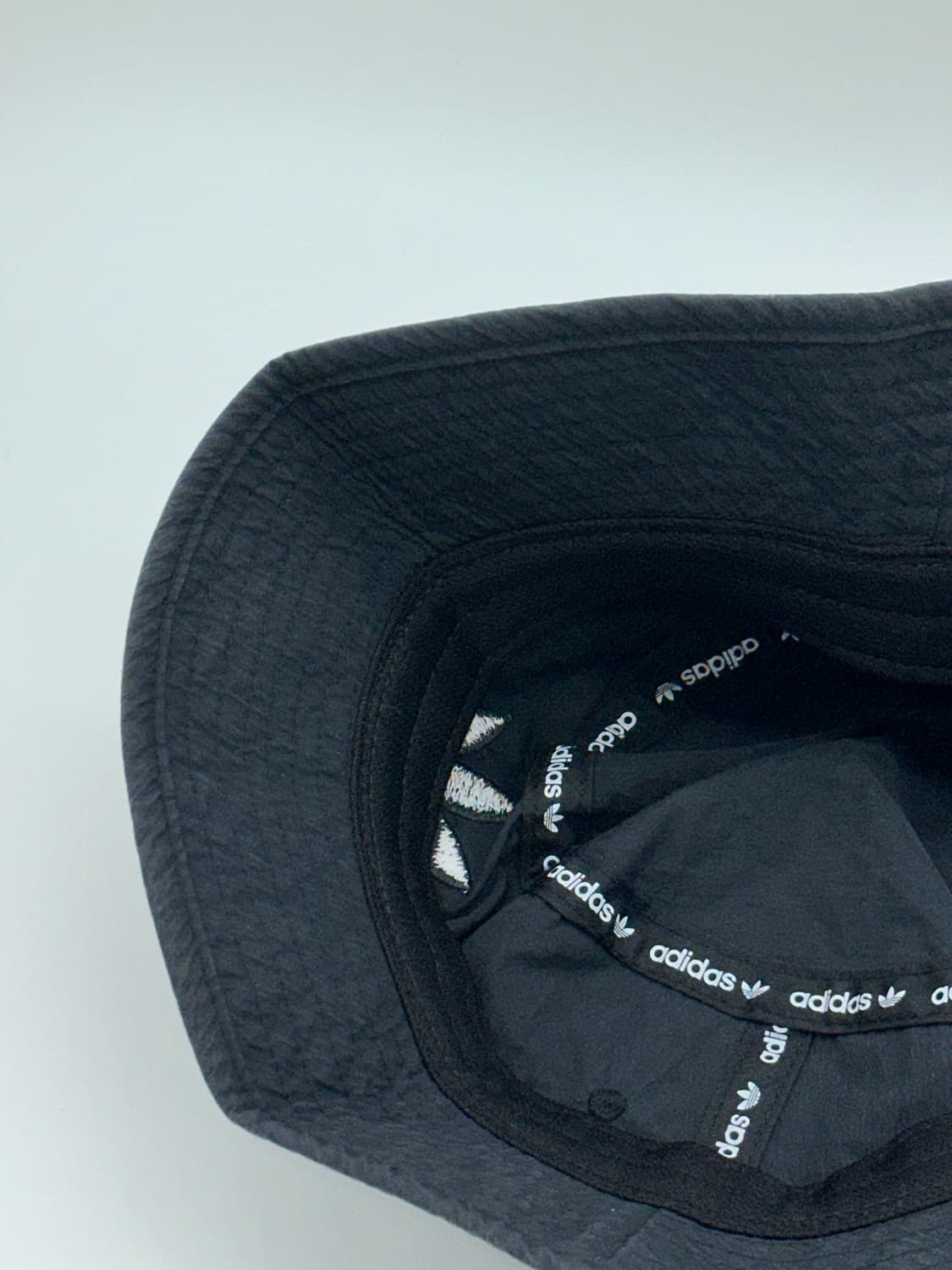 [M] 아디다스 트레포일 로고 블랙 버킷햇 모자 상품이미지5