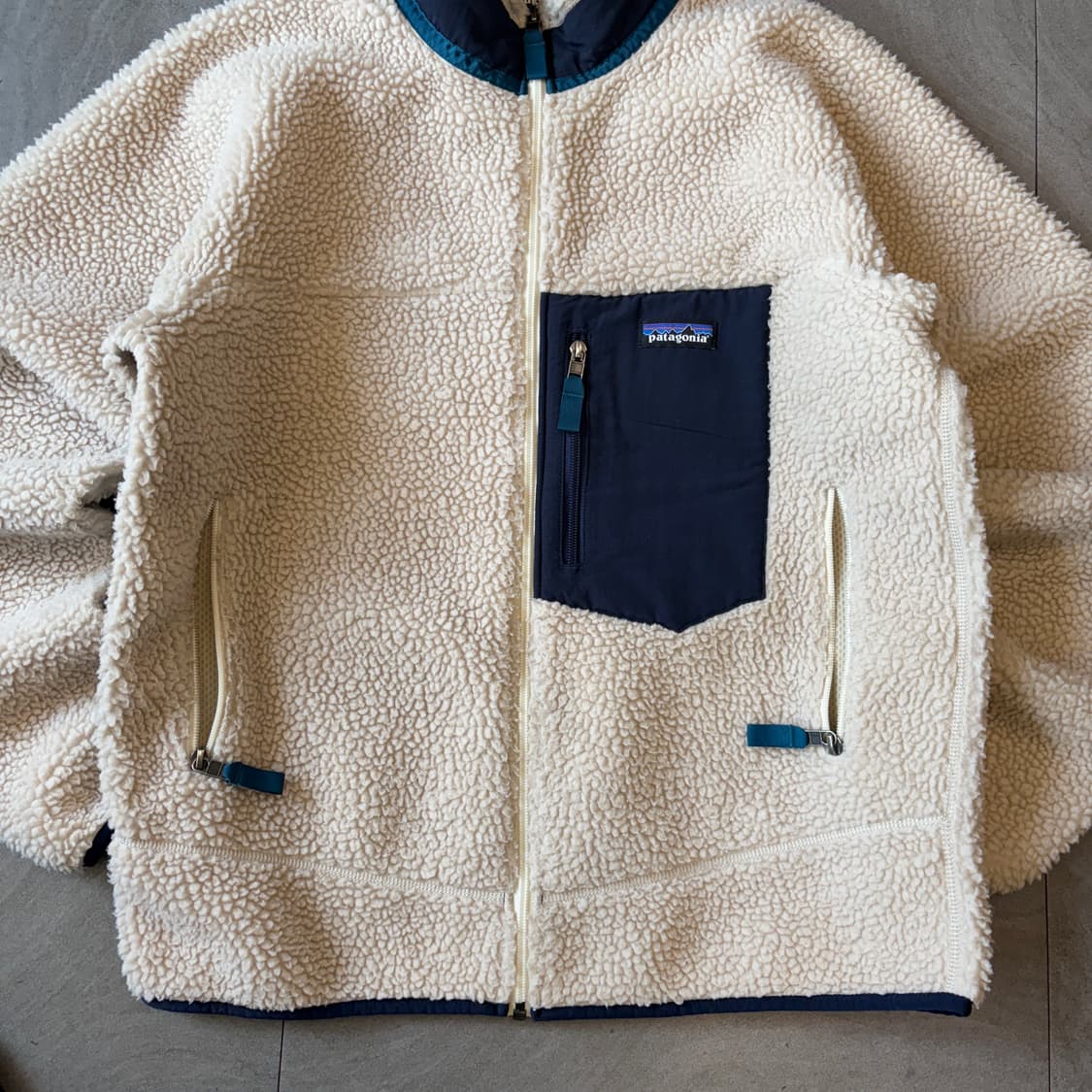 파타고니아 정품 레트로x 플리스 아이보리 자켓  상품이미지4
