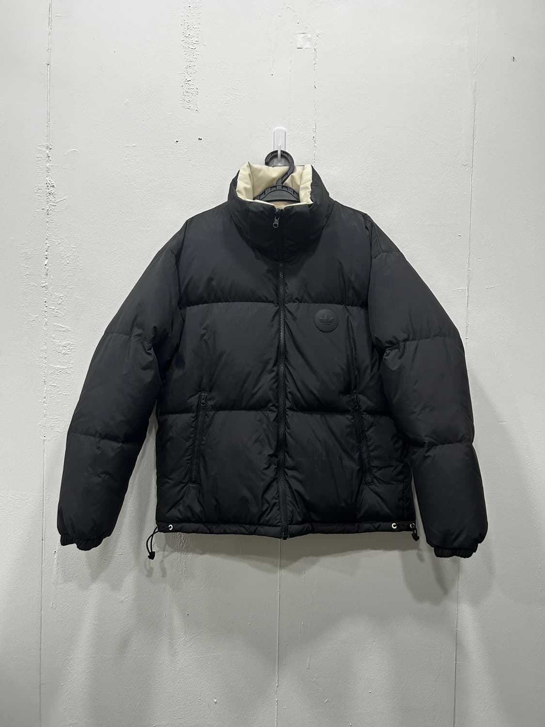 아디다스 meu 덕다운 리버시블 패딩 S~M사이즈 상품이미지2