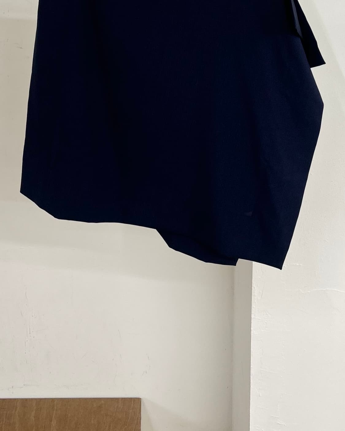 비비안 웨스트우드 네이비 드레이프 미니 스커트 상품이미지3