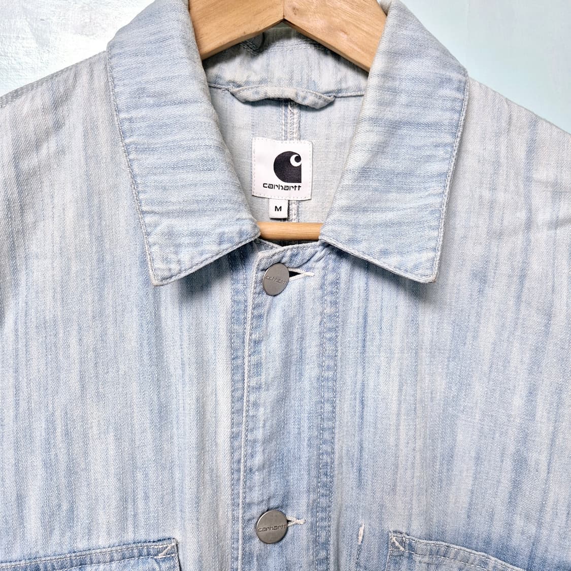 [M]칼하트 라이트 워시 데님 코트 상품이미지4
