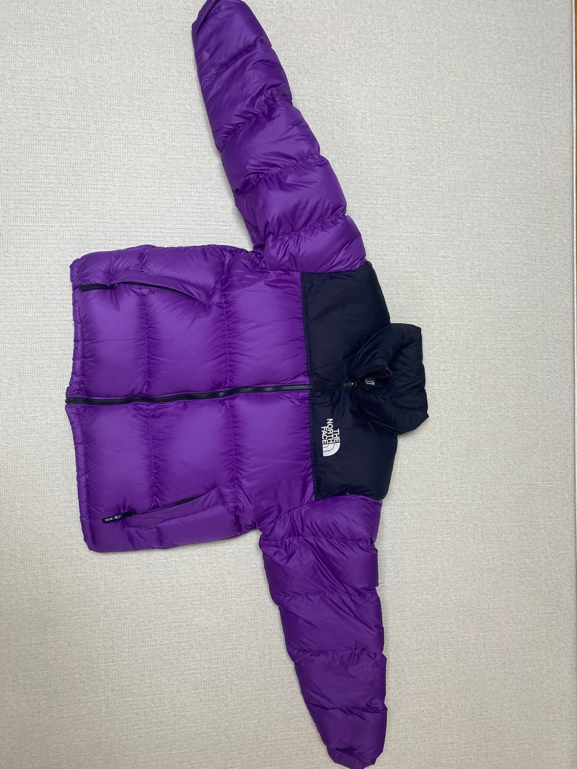 노스페이스 눕시 퍼플 패딩 상품이미지1