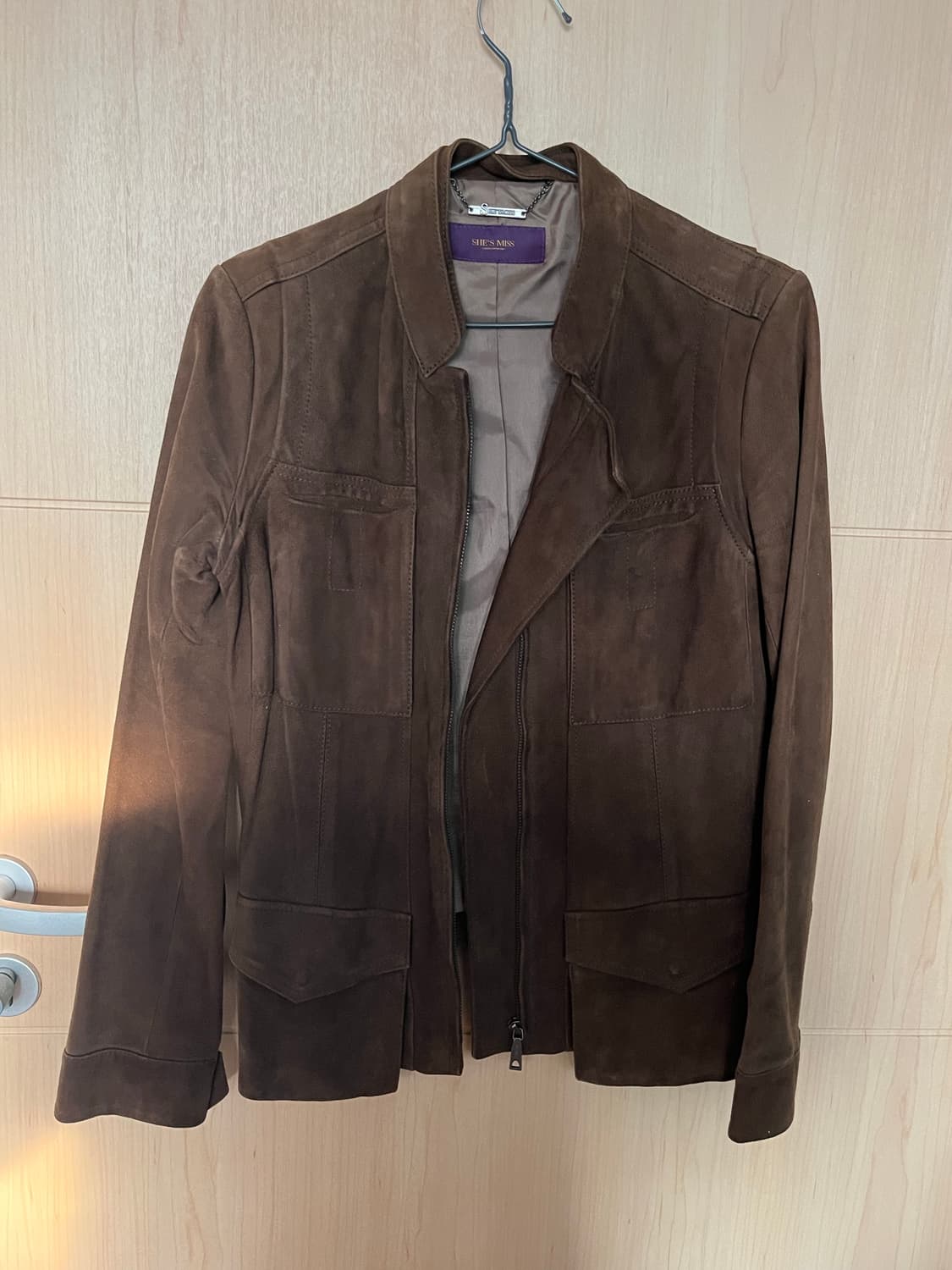 쉬즈미스 브라운 스웨이드 자켓 팝니다 상품이미지5