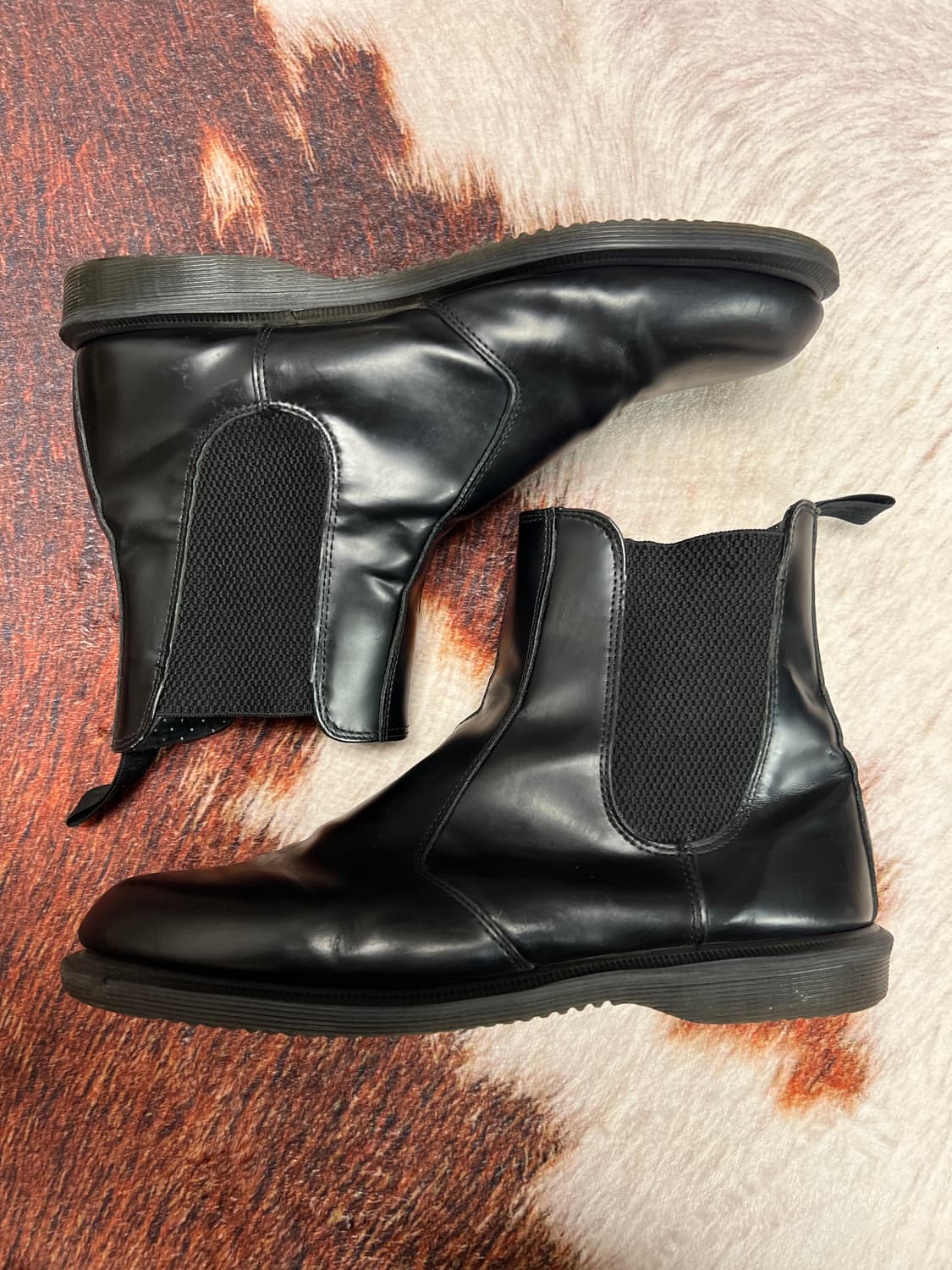 닥터마틴 플로라 첼시부츠 블랙 42 (270mm) 상품이미지1