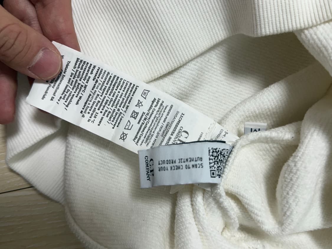 cp컴퍼니 맨투맨 m 상품이미지4