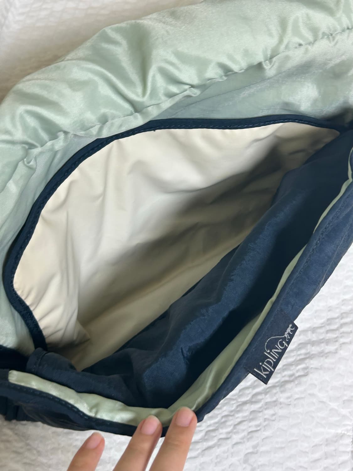 키플링 가방 네이비 상품이미지3